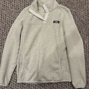 L.L. Bean Women's Light Cream Sweater Sz XS